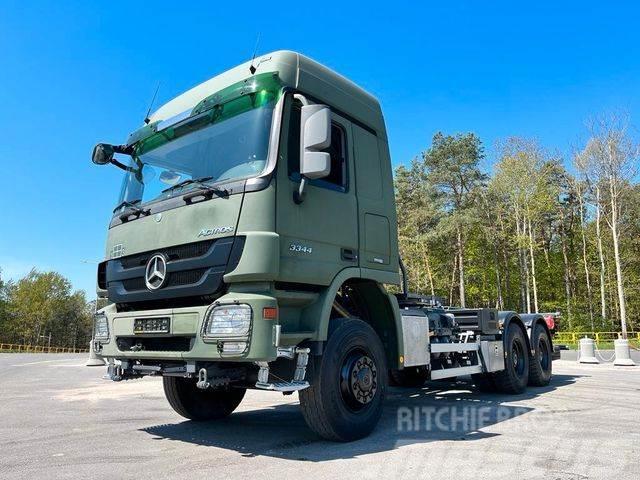 Mercedes-Benz ACTROS 3344 6x6 Chassis Twist Lock BDF LIKE NEW! Chassier