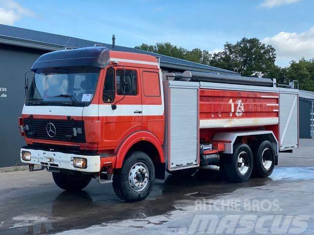 Mercedes-Benz SK 2238 6x2 Feuerwehr Wassertanker Slamsugningsbil