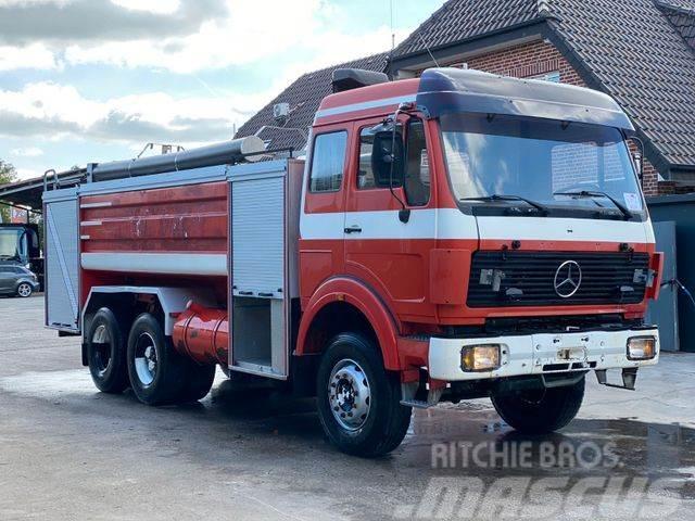 Mercedes-Benz SK 2238 6x2 Feuerwehr Wassertanker Slamsugningsbil