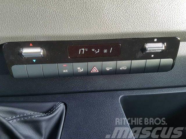 Mercedes-Benz Sprinter 317 CDI 4325 Klima Kamera MBUX Tepmomat Lätta skåpbilar