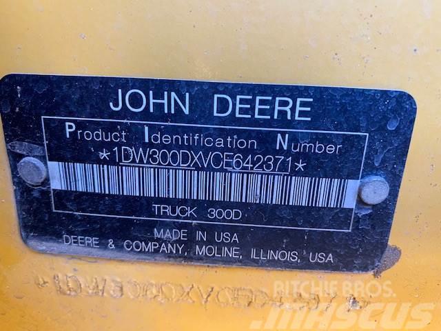 John Deere 300D II Midjestyrd dumper