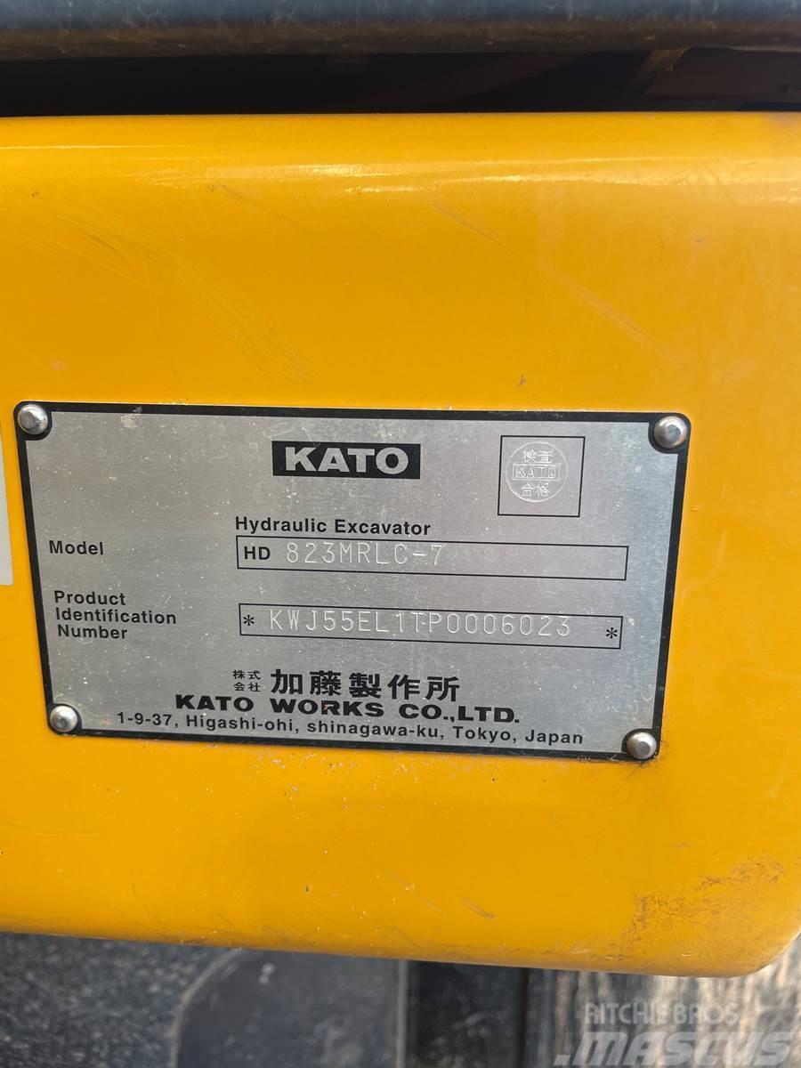 Kato HD823MRLC-7 Bandgrävare