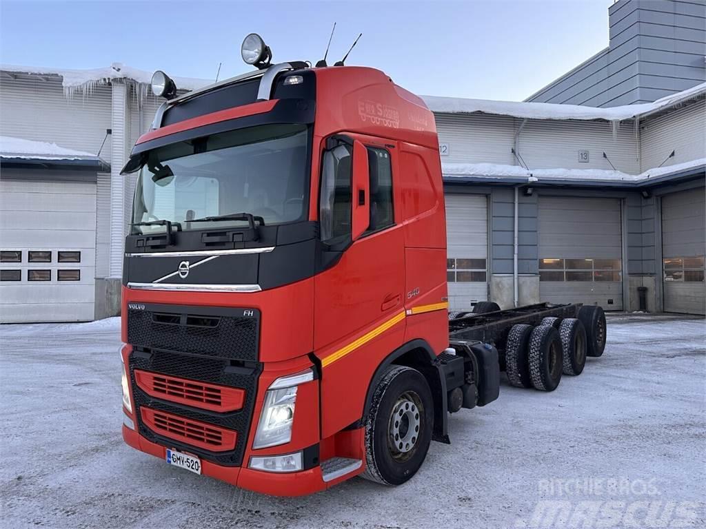 Volvo FH540 8x4 Chassier