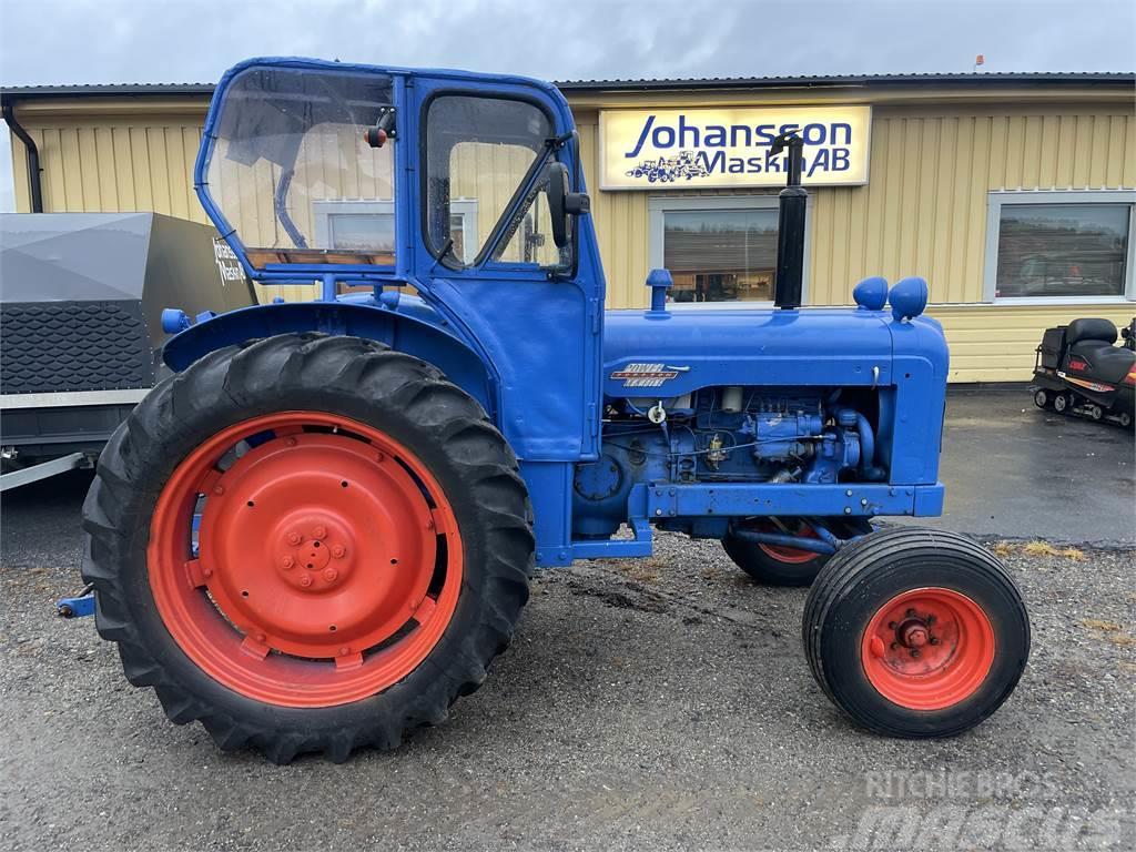 Fordson MAJOR Traktorer
