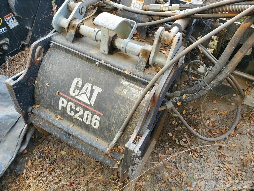 CAT PC206 Asfaltsskärare