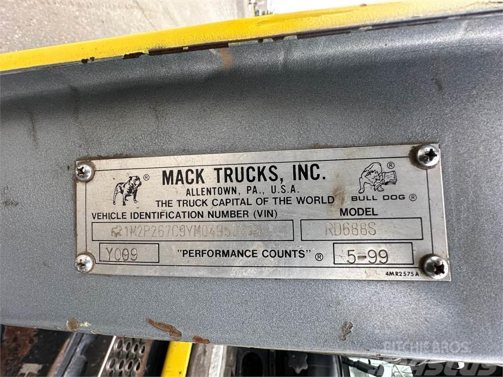 Mack RD688S Sopbilar