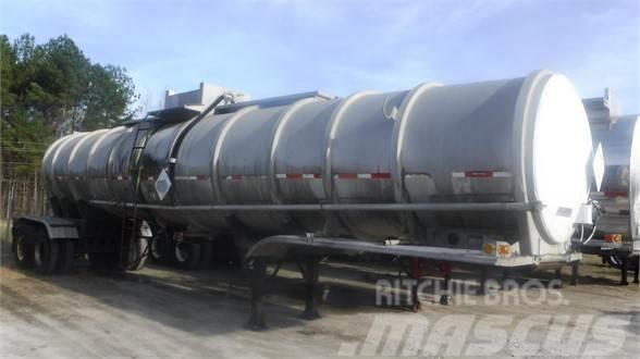 Fruehauf 7700 GAL ALUMINUM NON-CODE Tanktrailer