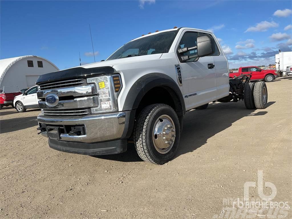Ford F-550 Chassier