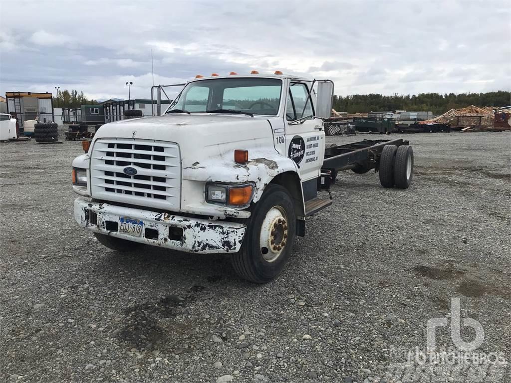 Ford F-700 Chassier