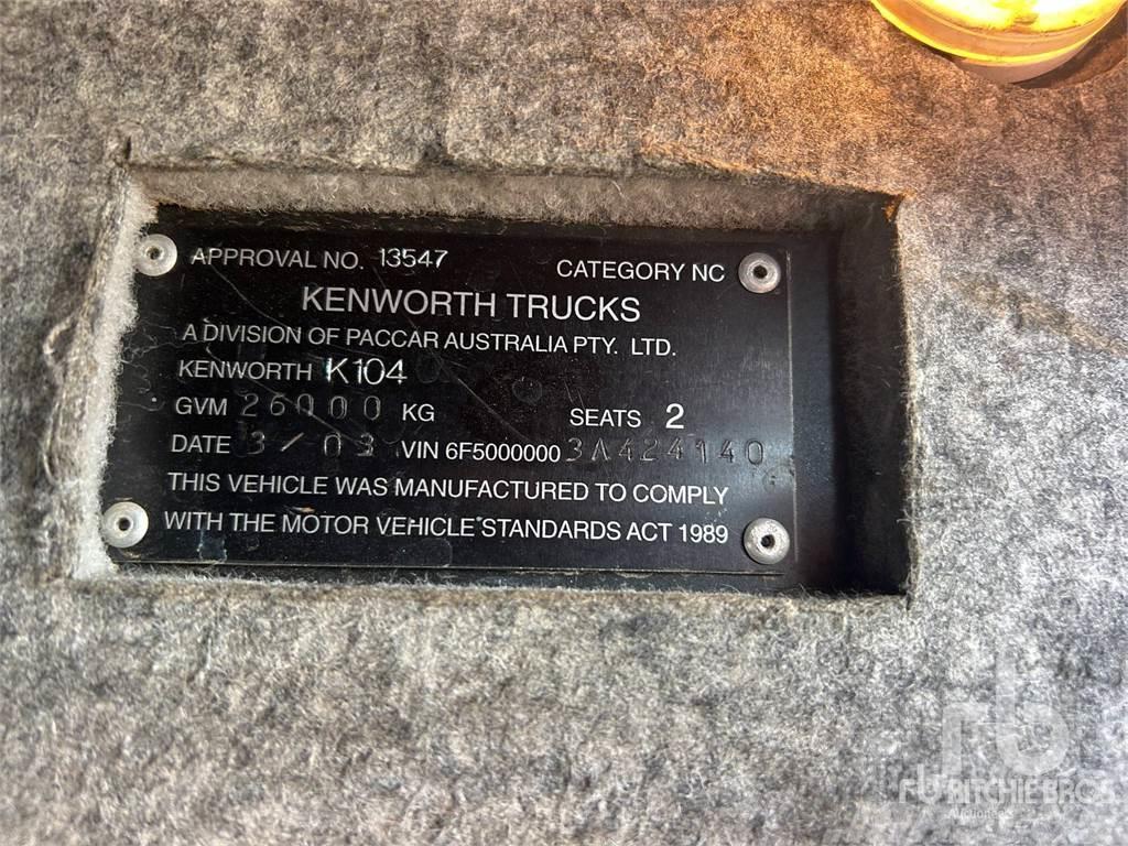 Kenworth K104 AERODYNE Dragbilar