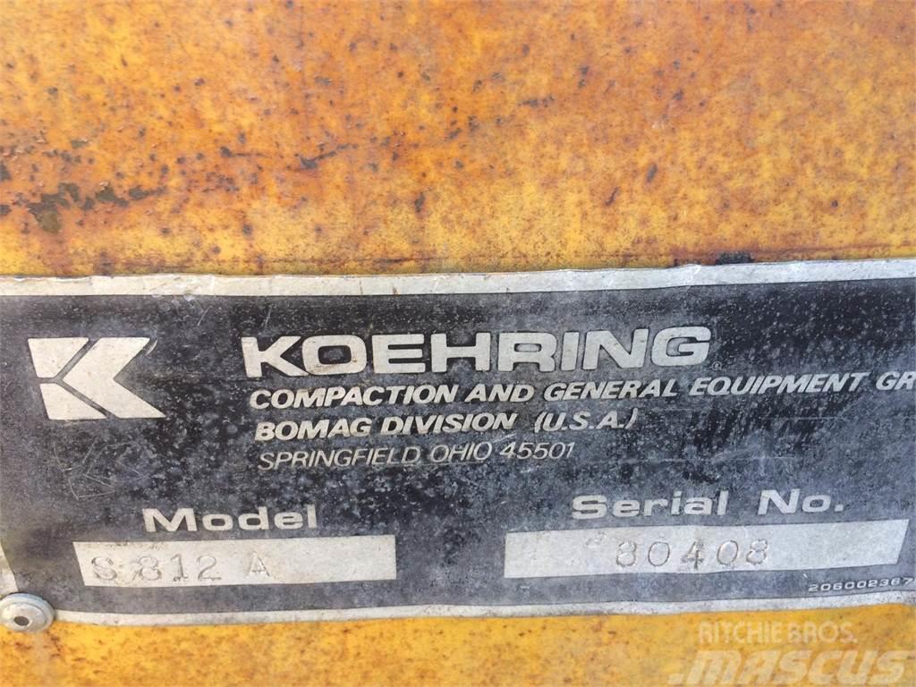 Koehring S812A Envalsvältar