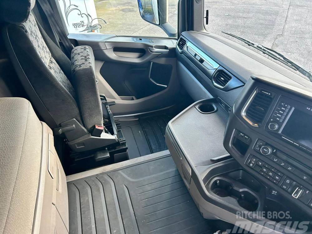 Scania R450 hiroof Dragbilar