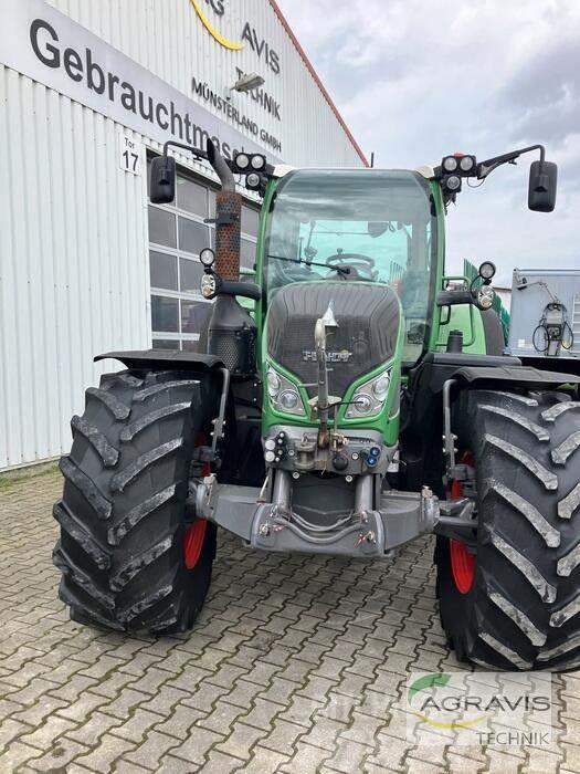 Fendt 724 VARIO SCR PROFI PLUS Traktorer