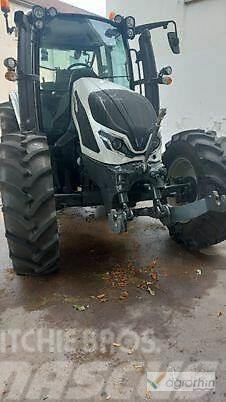 Valtra G115 HIGH TECH Traktorer