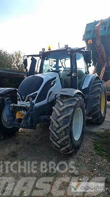 Valtra N154D Traktorer
