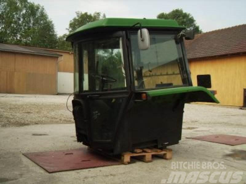 John Deere T300 bis 3650 Traktorer