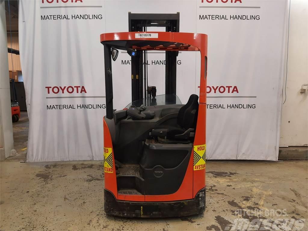 Toyota RRE140H Skjutstativtruck