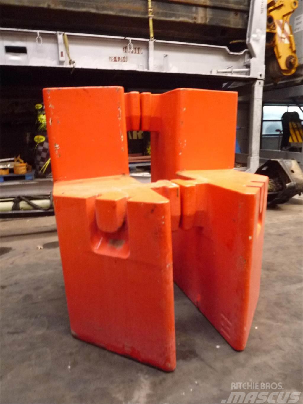 Grove GMK 6250/6300 counterweight 10 ton Kranar, delar och tillbehör