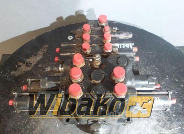 O&K Distributor O&K D30 M/4 Hydraulik
