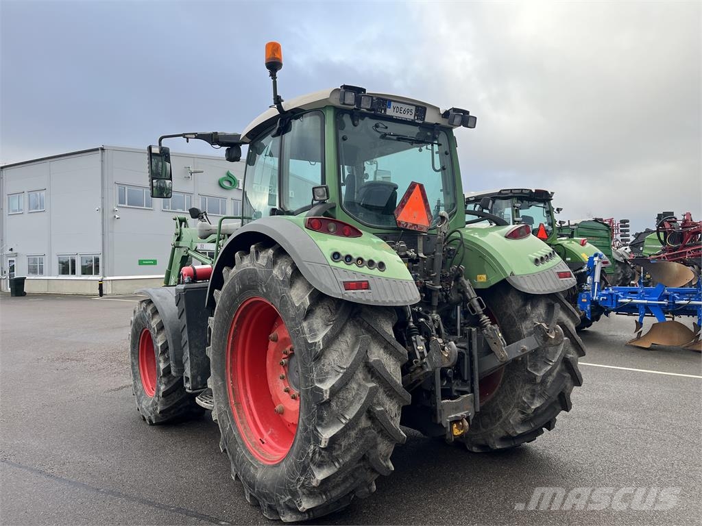 Fendt 724 VARIO S4 2016 Vara Sverige Begagnade Traktorer fendt-724-vario-s4-2016-vara-sverige-begagnade-traktorer